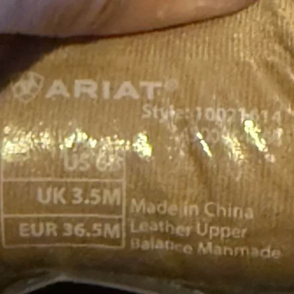 Ariat Tan Cruiser Chukka Ankle Boots with Fringe - EUC - Picture 3 of 6